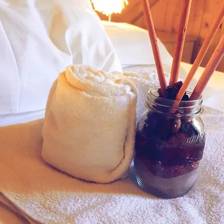 Al Sentiero Di Charly Bed & Breakfast *
