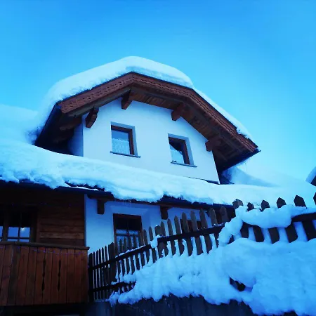 Al Sentiero Di Charly Bed & Breakfast