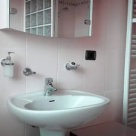Bed and breakfast Al Sentiero Di Charly 3*
